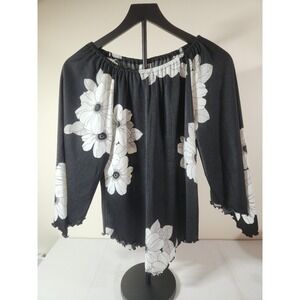 Vintage Silla's From Italy to Miami‎ 3/4 Sleeve Black White Floral Top